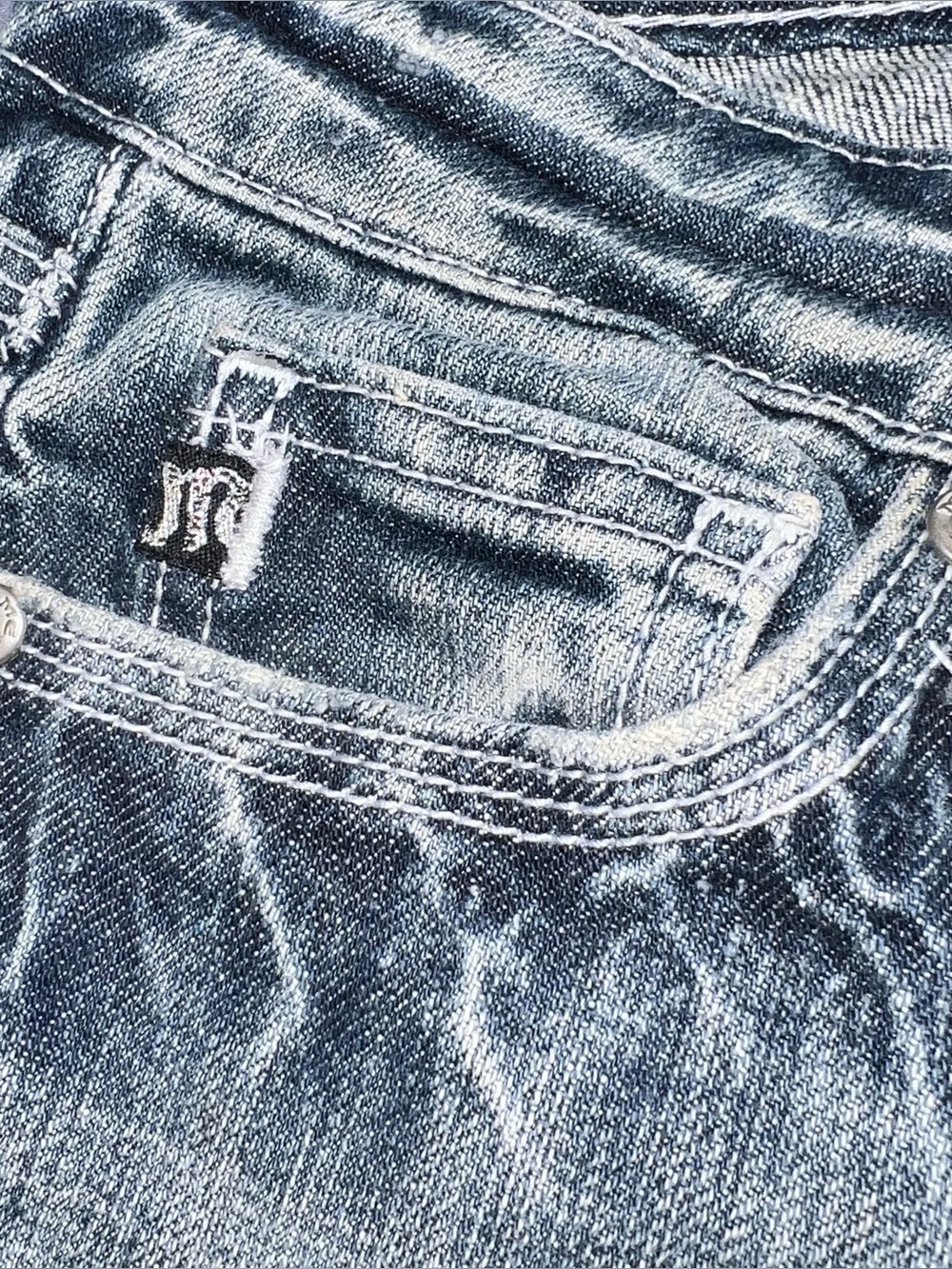 Miss Me Jeans Womens 27 Bootcut Cow Hide Jeweled Western Low Rise Casual - Picture 9 of 15